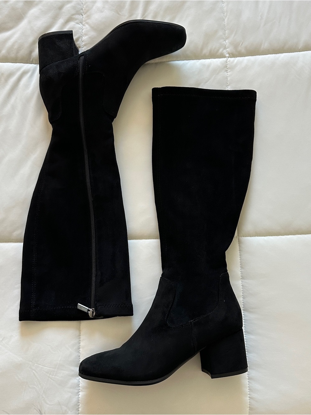 LOVED Kenneth Cole Black Knee High Suede Block Heel Boots